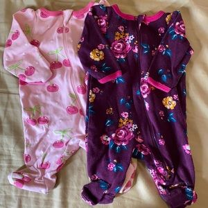 Girls Newborn Sleep & Plays